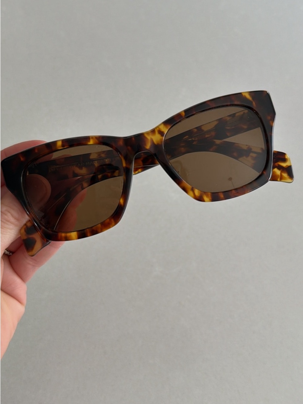 DIFF Tortoiseshell Square Cat Eye Sunglasses - Brown Lenses